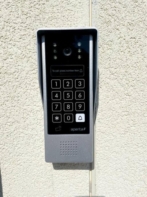 دربي #6Bs 1 Bed Serviced Apartment المظهر الخارجي الصورة